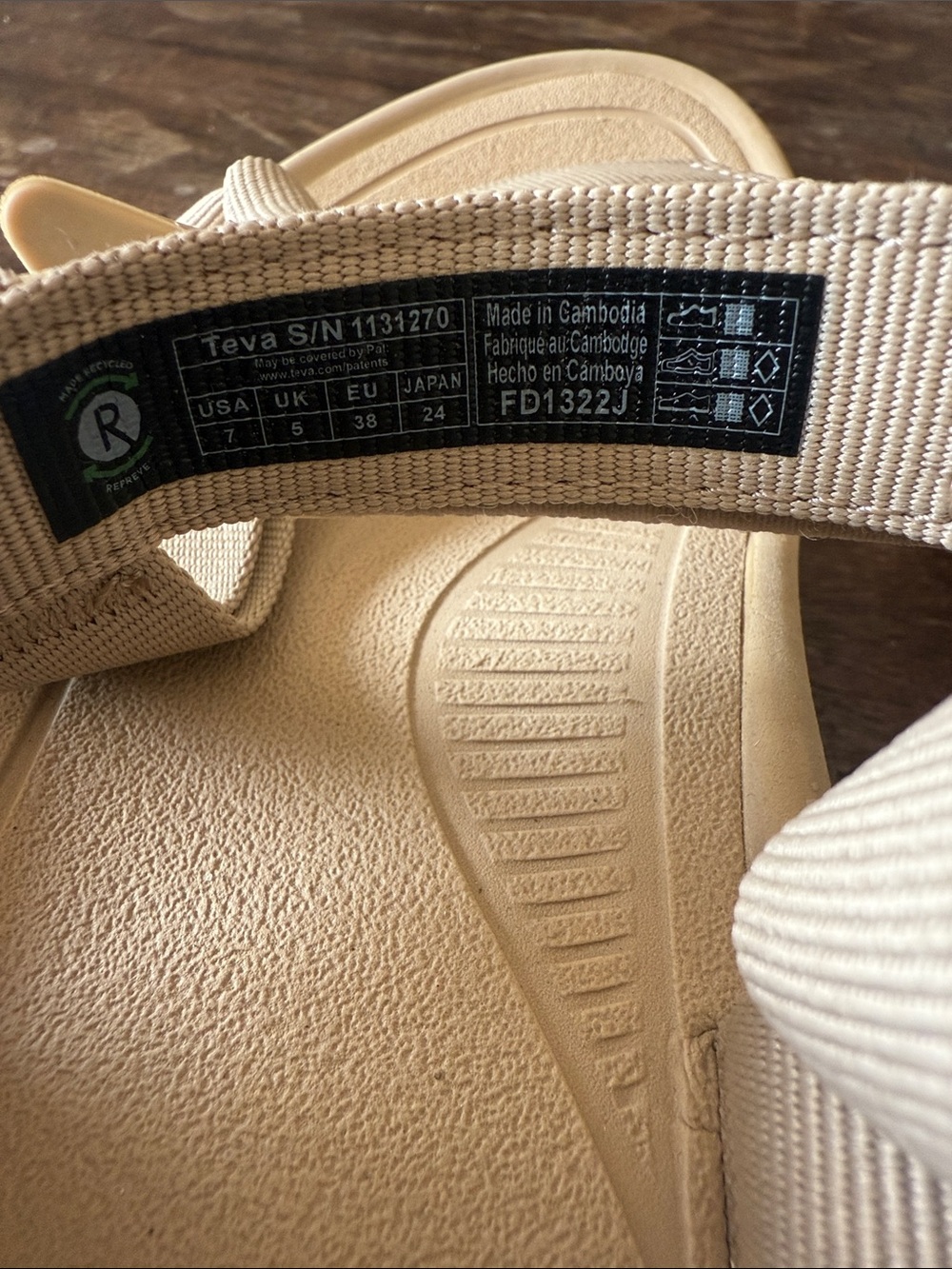 Teva Hurricane XLT3 platform waterproof sandals y2k